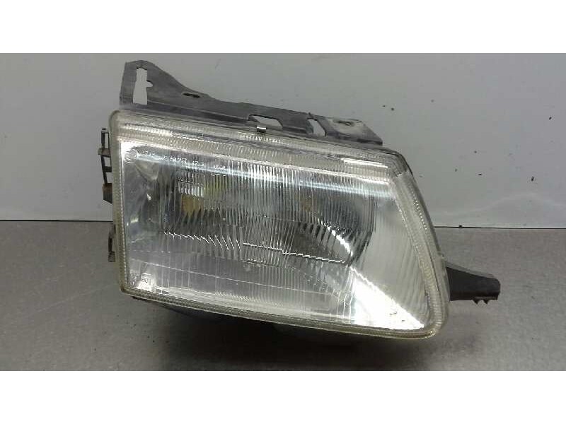 Recambio de faro derecho para citroen saxo 1.5 d monaco referencia OEM IAM 6205N5  