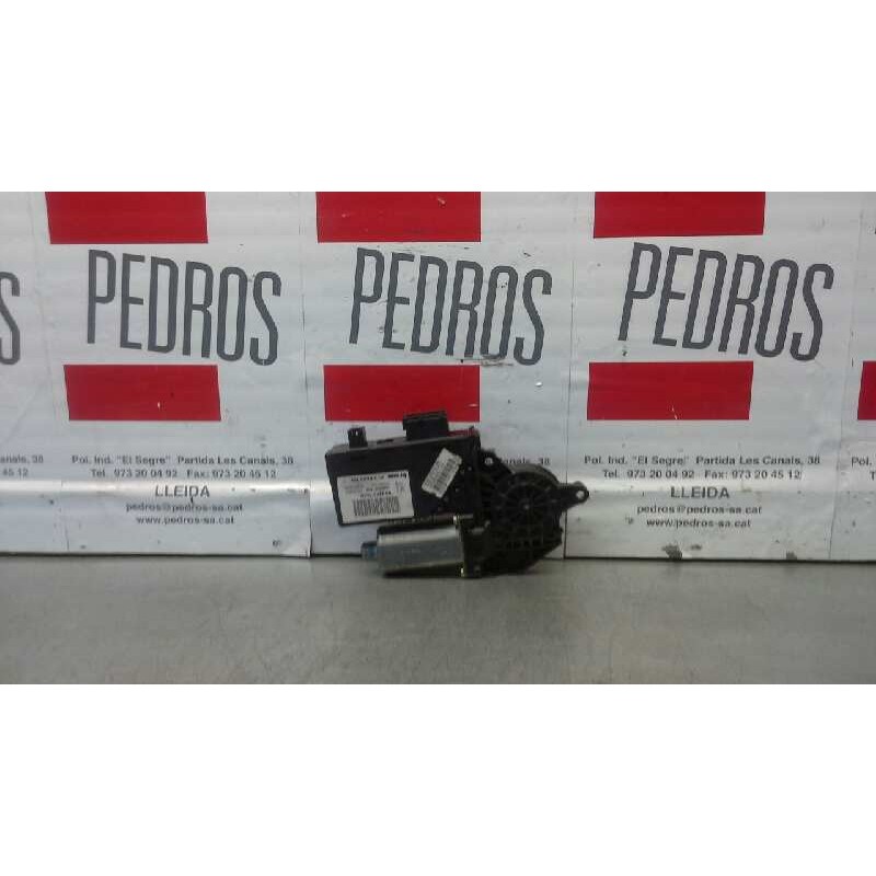 Recambio de motor elevalunas delantero derecho para peugeot 307 (s1) xs referencia OEM IAM 0130821766  