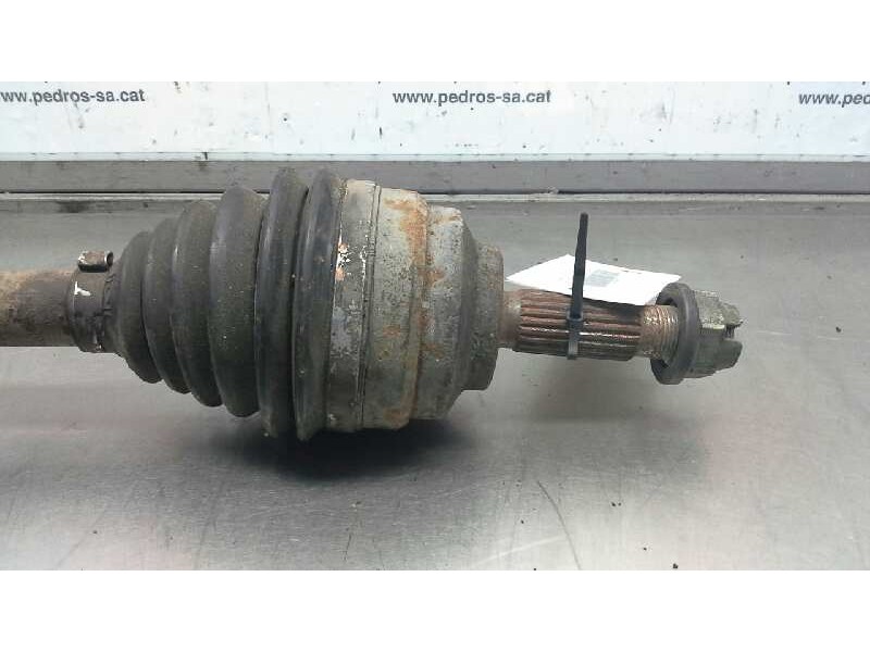 Recambio de transmision delantera derecha para nissan kubistar (x76) 1.5 dci turbodiesel cat referencia OEM IAM 8200027494  