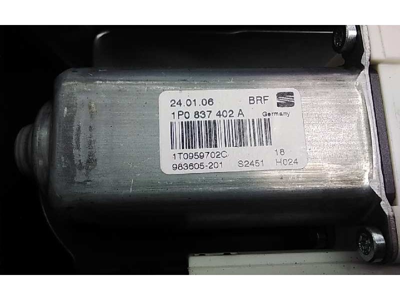 Recambio de elevalunas delantero derecho para seat leon (1p1) open referencia OEM IAM 1P0837402A 1K0959792H 