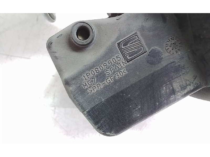 Recambio de tapa exterior combustible para seat leon (1p1) open referencia OEM IAM 1K0010455B 1P0809905 
