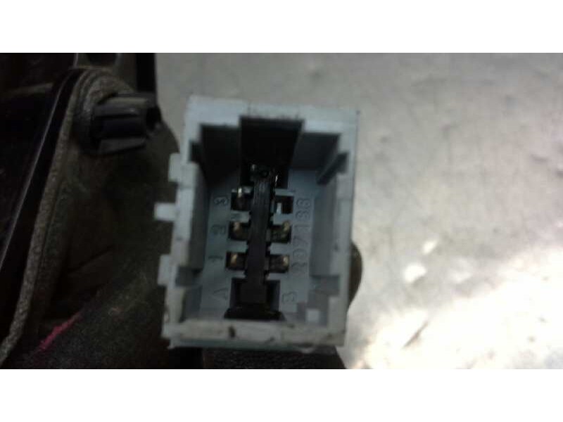 Recambio de retrovisor izquierdo para opel movano (2004 =>) furgón corto techo elevado l1h2 3.3t referencia OEM IAM   