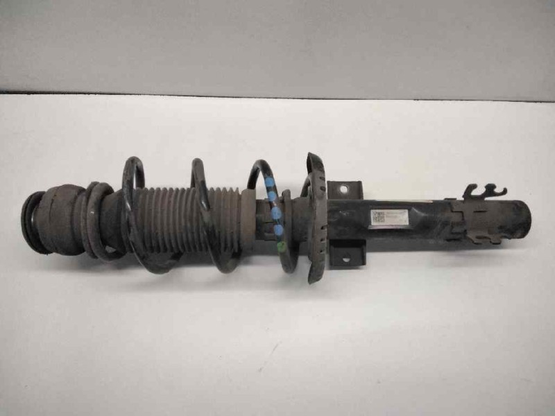 Recambio de amortiguador delantero derecho para seat ibiza sc (6j1) 25 aniversario referencia OEM IAM 6R0413031F  