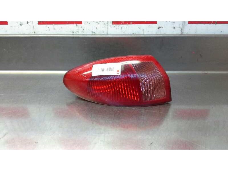 Recambio de piloto trasero izquierdo para alfa romeo 147 (190) 1.9 jtd cat referencia OEM IAM   
