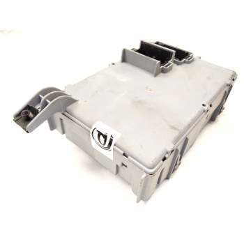 Recambio de caja reles para citroën nemo monospace 1.4 hdi referencia OEM IAM 01353007080  