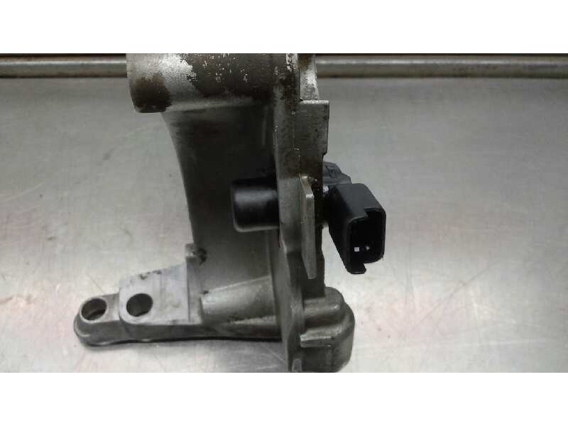 Recambio de soporte motor derecho inferior para renault kangoo (f/kc0) 1.5 dci diesel referencia OEM IAM 8200101196  
