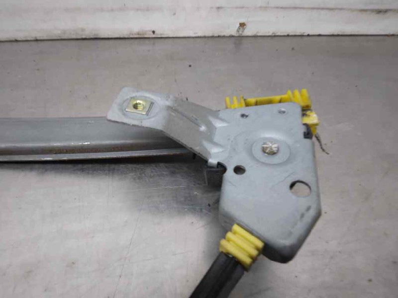 Recambio de elevalunas delantero izquierdo para renault megane i coach/coupe (da0) 1.6 e (daof) referencia OEM IAM 7700834392  