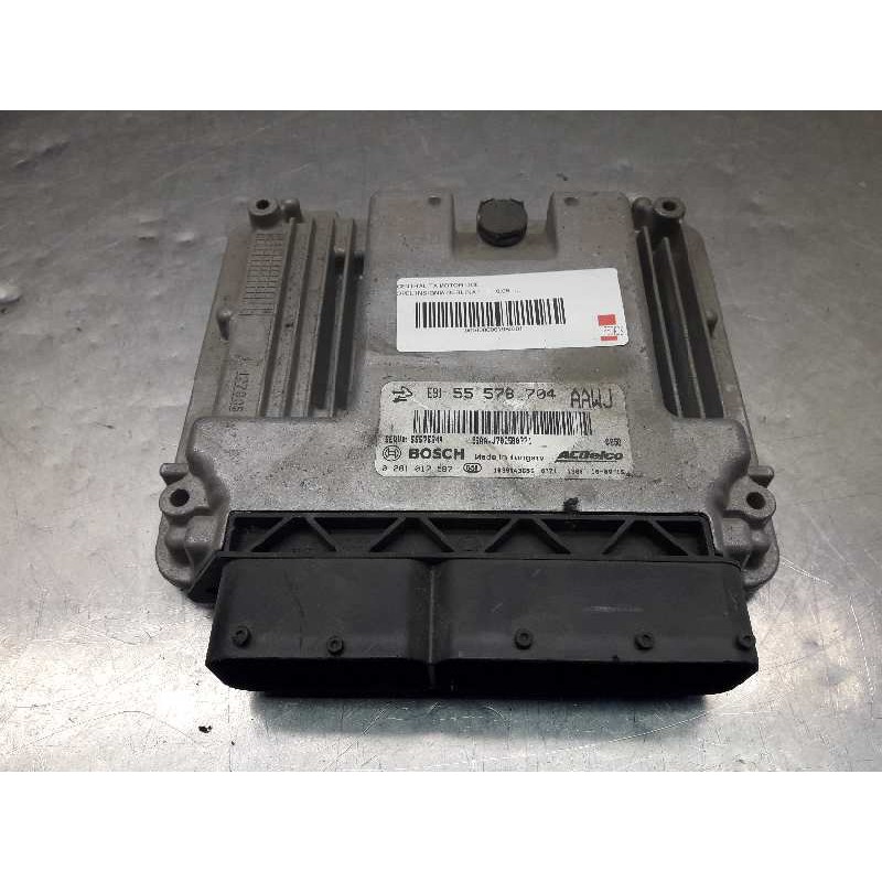 Recambio de centralita motor uce para opel insignia berlina referencia OEM IAM 0281017587 367 55578704