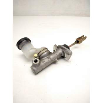Recambio de bomba embrague para nissan serena (c23) 2.3 d referencia OEM IAM 97U  NABCO