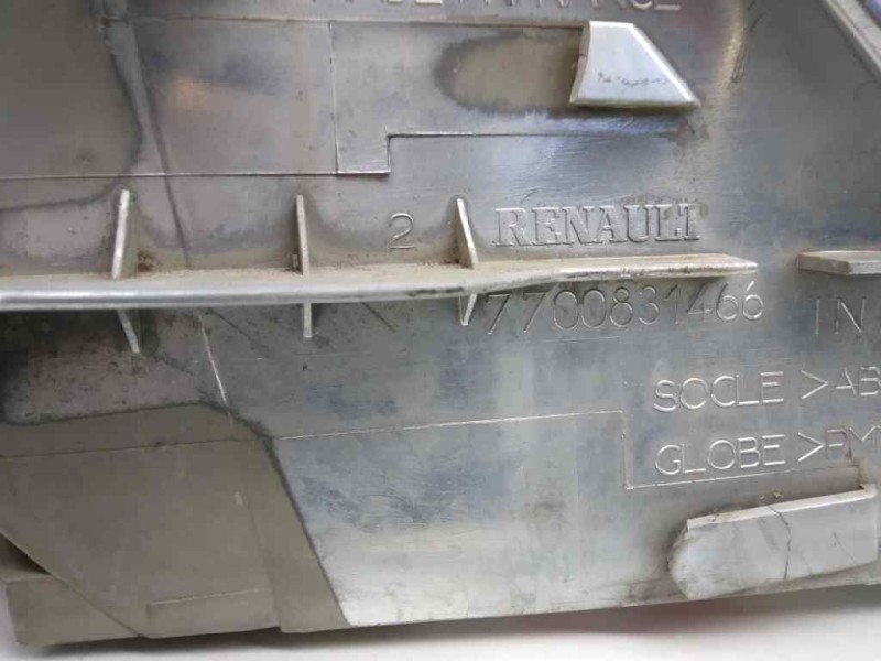 Recambio de piloto delantero izquierdo para renault megane i coach/coupe (da0) 1.6 e (daof) referencia OEM IAM 7700831466  