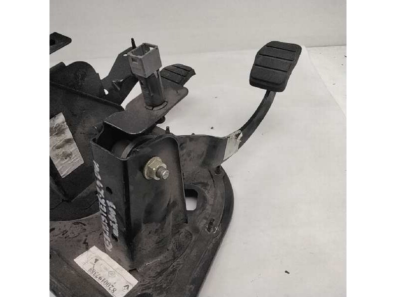 Recambio de pedal embrague para renault master desde ´98 referencia OEM IAM   110075