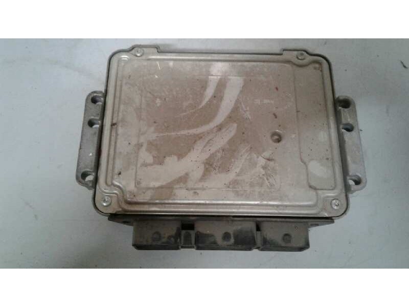 Recambio de centralita motor uce para renault megane ii berlina 3p referencia OEM IAM 0281011648 377 