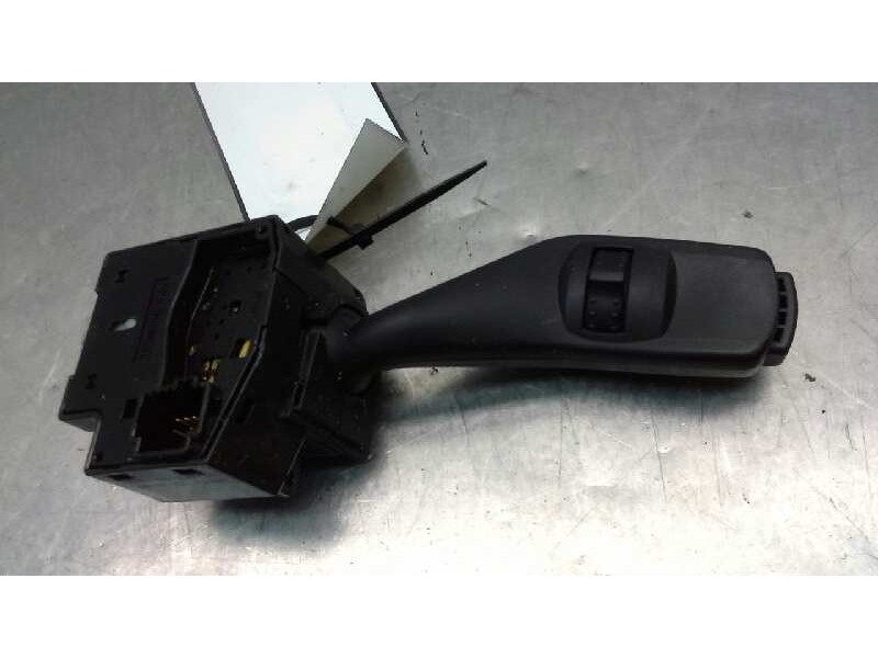 Recambio de mando intermitentes para ford focus lim. (cb4) trend referencia OEM IAM 4M5T13335BD  