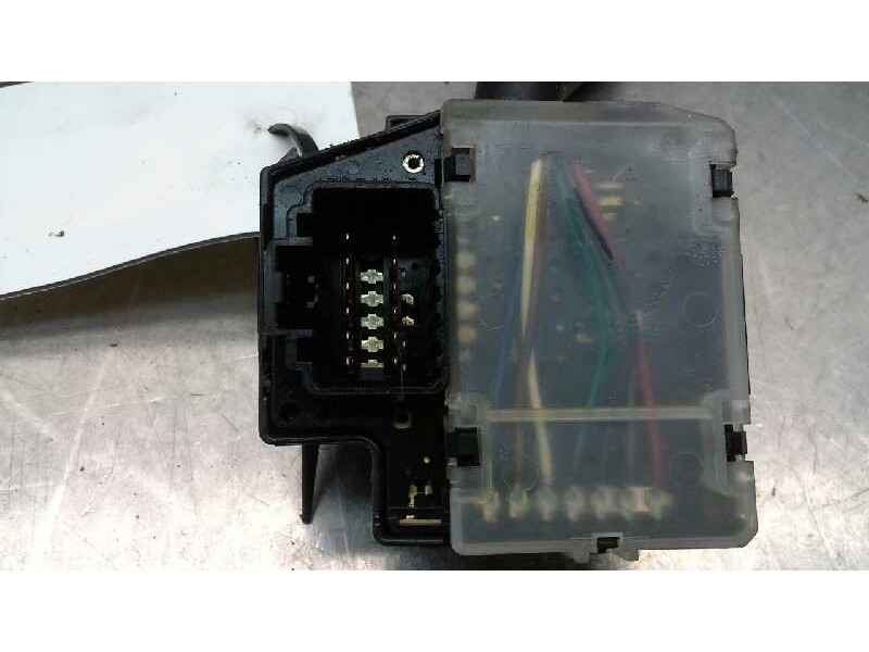 Recambio de mando limpia para ford focus lim. (cb4) trend referencia OEM IAM 1350066  