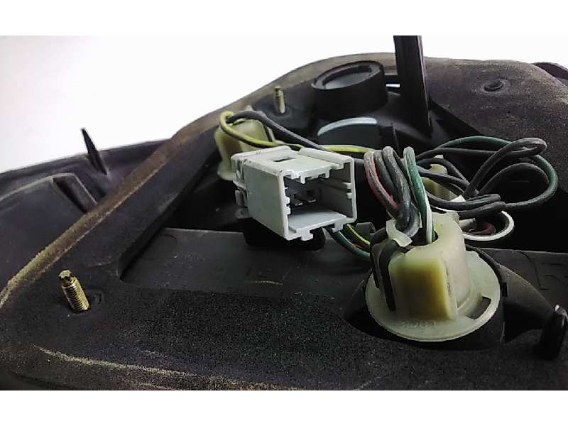 Recambio de piloto trasero derecho para honda civic berlina 3/4 (ej/ek) 1.4 referencia OEM IAM   110255