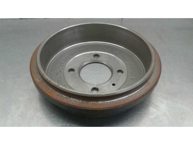 Recambio de tambor freno trasero para volkswagen polo (801/803) referencia OEM IAM 6X0609617A  6X0609617A