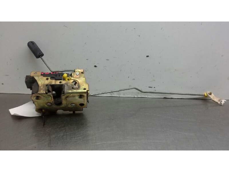 Recambio de cerradura puerta delantera derecha para opel movano combi medio 2.8t referencia OEM IAM 4401385  