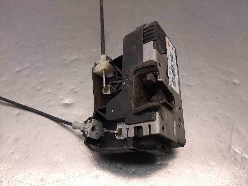 Recambio de cerradura puerta delantera derecha para opel corsa c club referencia OEM IAM   