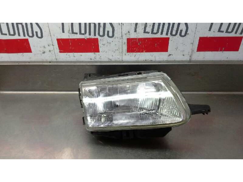 Recambio de faro derecho para citroen saxo 1.1 referencia OEM IAM   