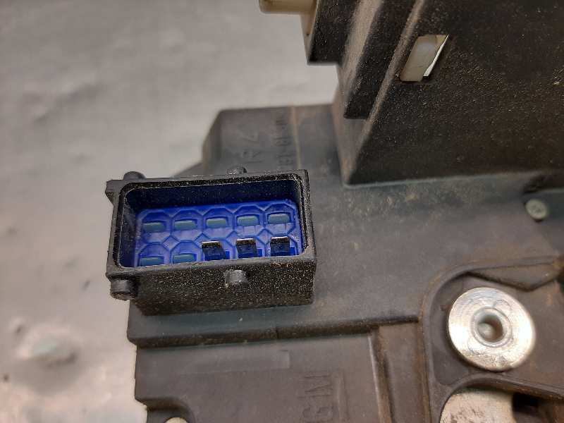 Recambio de cerradura puerta delantera derecha para opel corsa c club referencia OEM IAM   