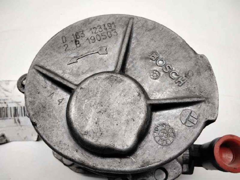 Recambio de depresor freno / bomba vacio para renault megane ii berlina 3p 1.9 dci diesel referencia OEM IAM D163123491 BOSCH 11