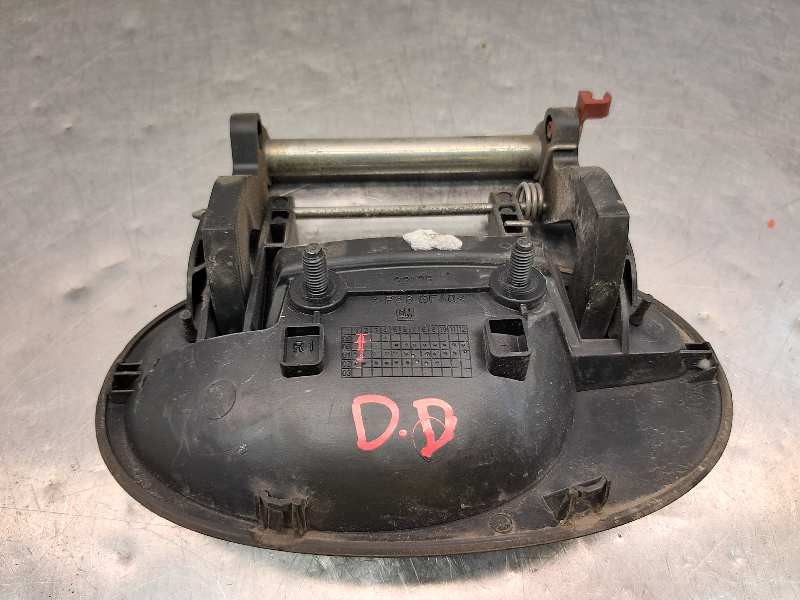 Recambio de maneta exterior delantera derecha para opel corsa c club referencia OEM IAM   