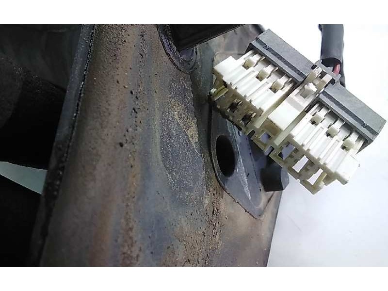 Recambio de retrovisor izquierdo para peugeot 406 berlina (s1/s2) srdt referencia OEM IAM 8149V3  