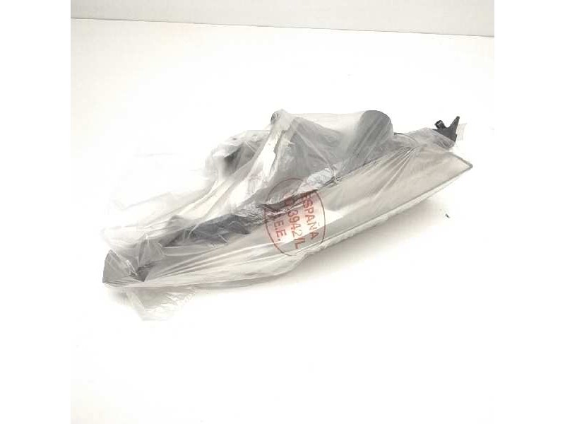 Recambio de faro antiniebla derecho para opel insignia sports tourer cosmo referencia OEM IAM 662588537  