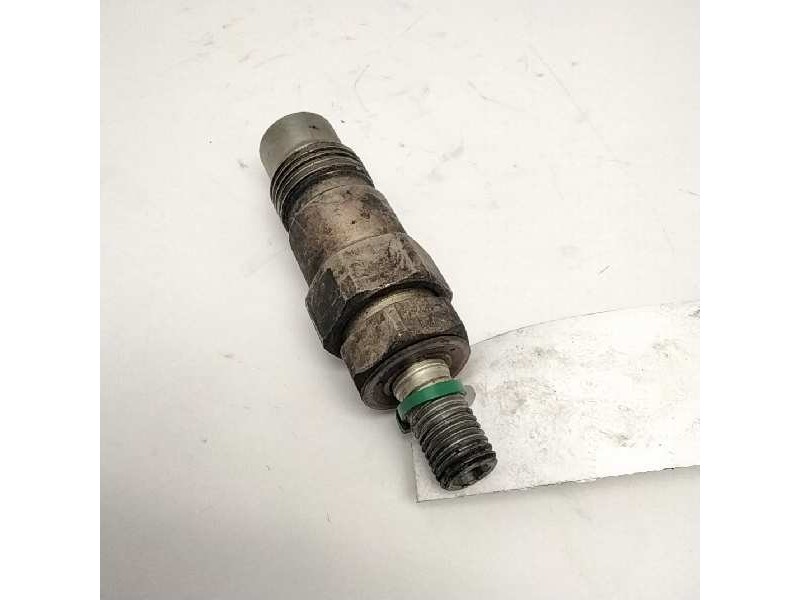 Recambio de inyector para nissan almera (n15) 2.0 diesel referencia OEM IAM   110419