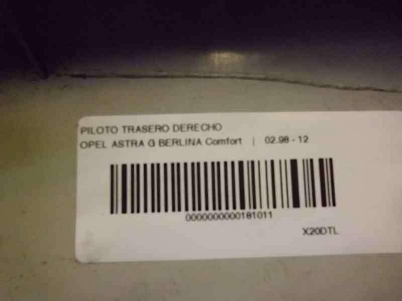 Recambio de piloto trasero derecho para opel astra g berlina comfort referencia OEM IAM 09117404  