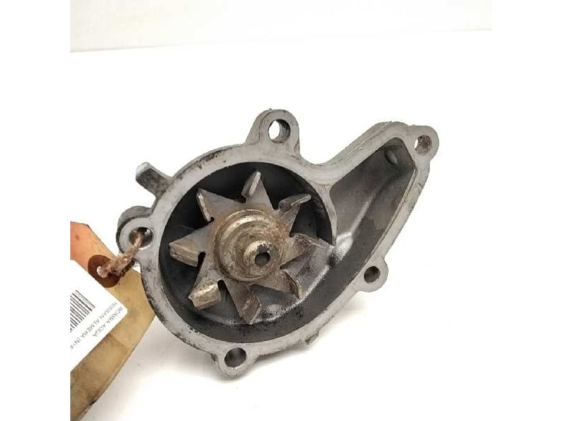 Recambio de bomba agua para nissan almera (n15) 2.0 diesel referencia OEM IAM   110420