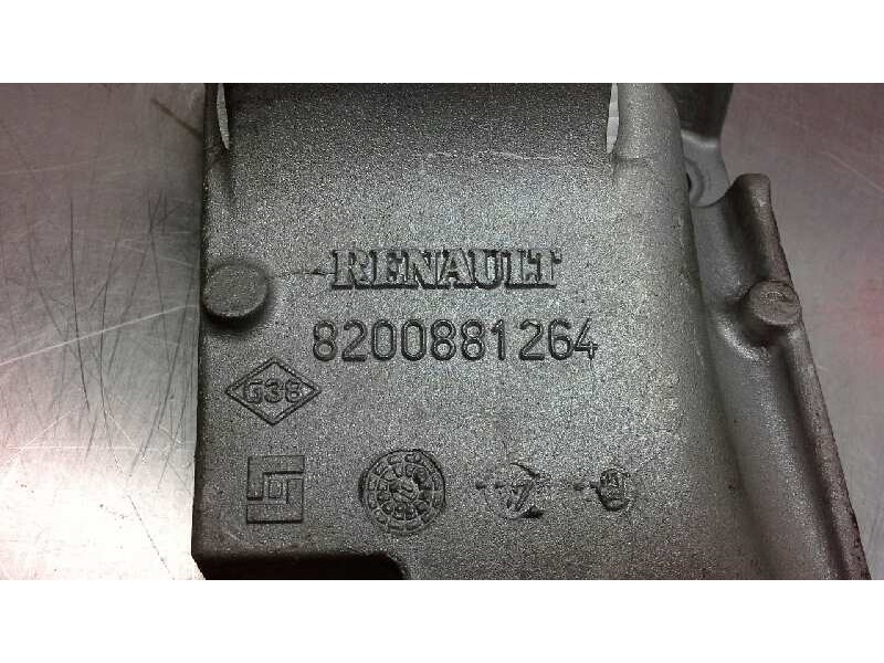 Recambio de soporte alternador para renault trafic caja cerrada (ab 4.01) 2.0 dci diesel cat referencia OEM IAM 8200881264  
