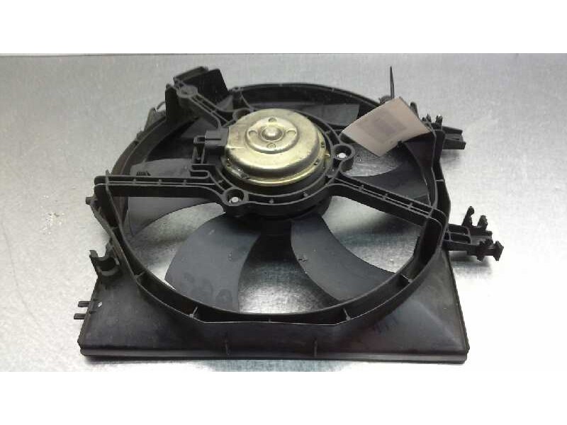 Recambio de electroventilador para nissan almera (n15) gx referencia OEM IAM 8240197  