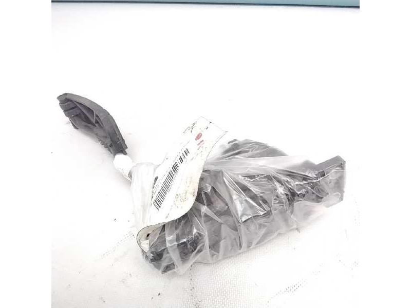 Recambio de pedal acelerador para renault master ii phase 2 caja cerrada 2.5 diesel referencia OEM IAM 7700314525  