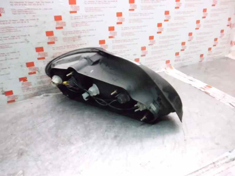 Recambio de piloto trasero derecho para hyundai lantra berlina (rd) 1.6 gls referencia OEM IAM 9240229520  