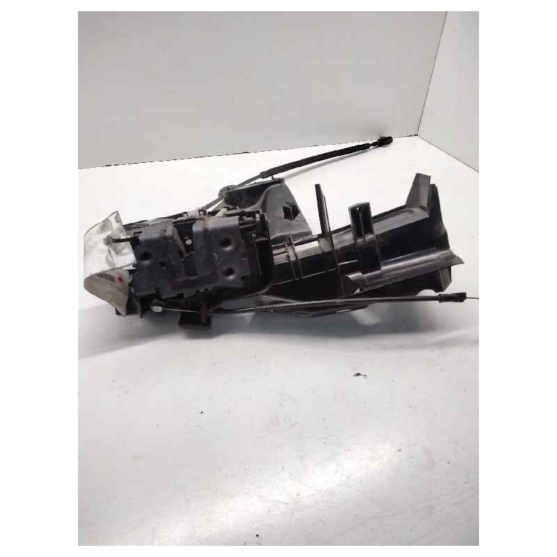 Recambio de cerradura puerta delantera derecha para ford focus berlina (cap) trend referencia OEM IAM 3M5AR21812AA »PBT GF 30« 2