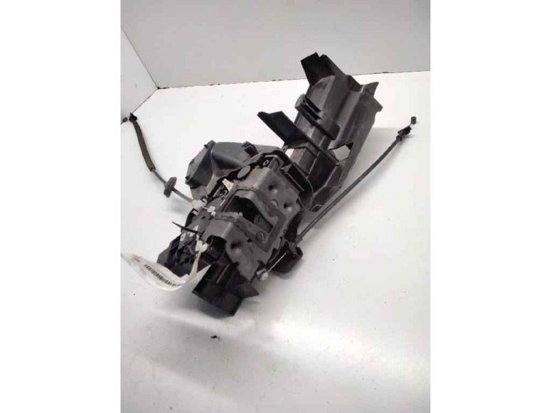 Recambio de cerradura puerta delantera derecha para ford focus berlina (cap) trend referencia OEM IAM 3M5AR21812AA »PBT GF 30« 2