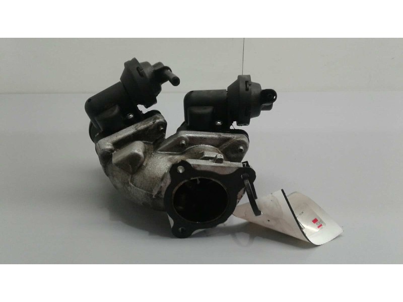 Recambio de cuerpo de mariposa para citroen c5 berlina 2.2 hdi sx automático referencia OEM IAM 9638246680  