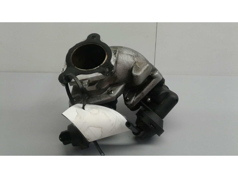 Recambio de cuerpo de mariposa para citroen c5 berlina 2.2 hdi sx automático referencia OEM IAM 9638246680  