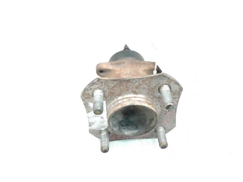 Recambio de buje trasero derecho para nissan qashqai (j10) 2.0 16v cat referencia OEM IAM   110745