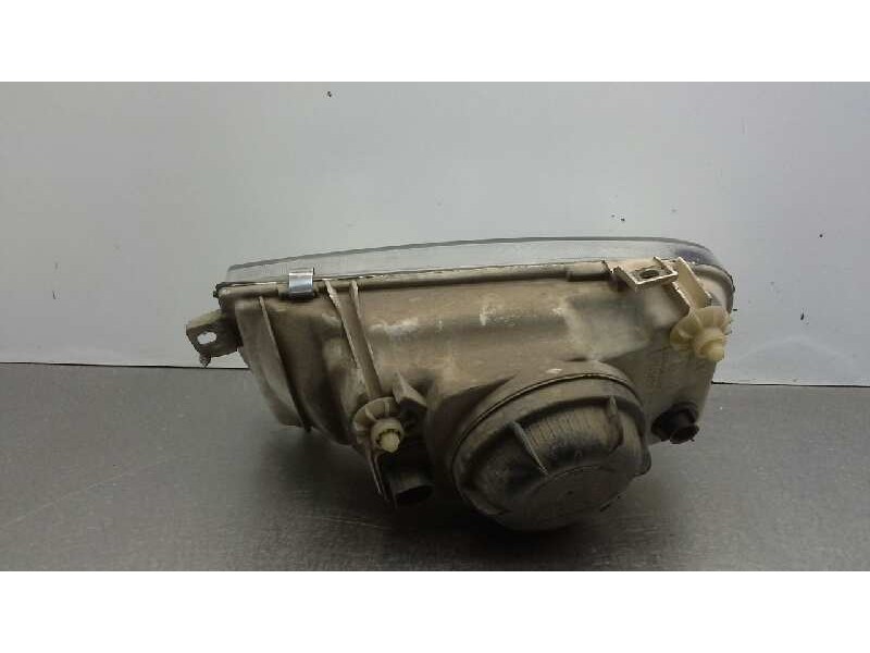 Recambio de faro derecho para volkswagen vento (1h2) gl referencia OEM IAM   