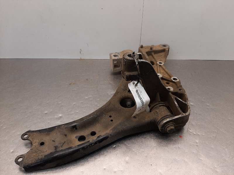 Recambio de brazo suspension inferior delantero derecho para seat leon (1p1) 2.0 tdi referencia OEM IAM 1K0199296E  