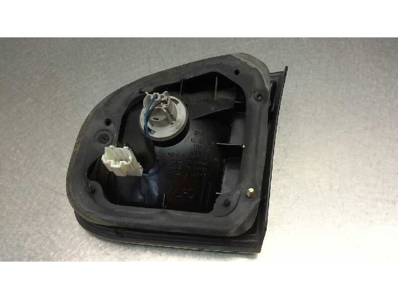 Recambio de piloto trasero izquierdo porton para daewoo lanos se referencia OEM IAM   