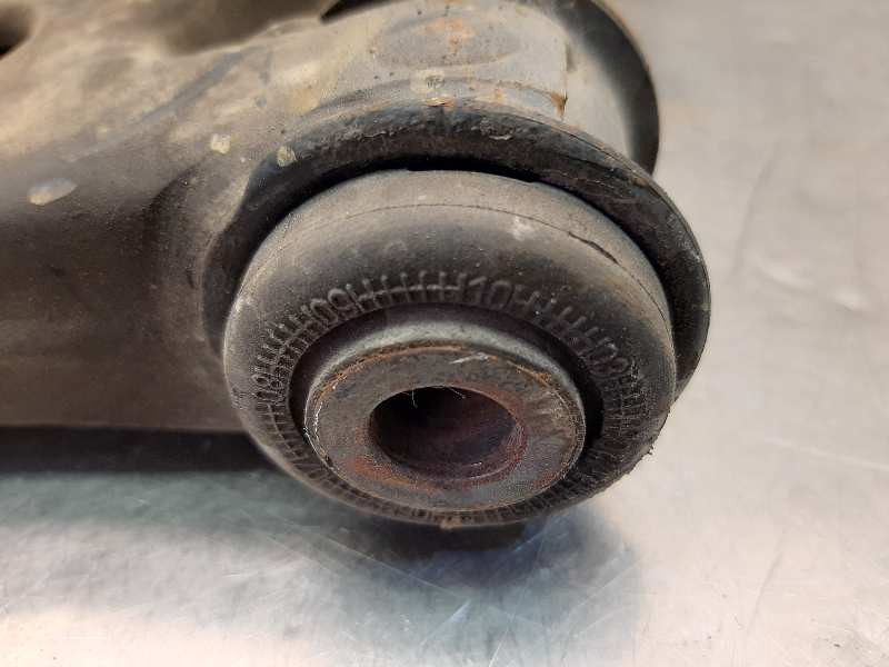 Recambio de brazo suspension inferior delantero derecho para mazda 3 berlina (bk) 1.6 cd diesel cat referencia OEM IAM   