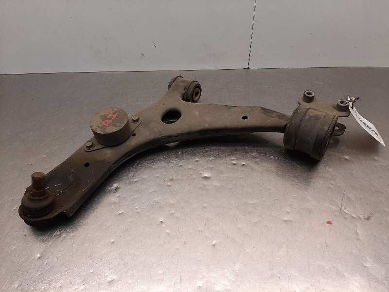 Recambio de brazo suspension inferior delantero izquierdo para mazda 3 berlina (bk) 1.6 cd diesel cat referencia OEM IAM   