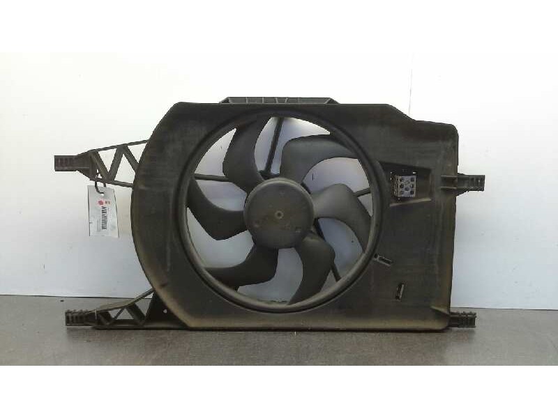 Recambio de electroventilador para renault laguna ii (bg0) 2.0 referencia OEM IAM 82000256335  