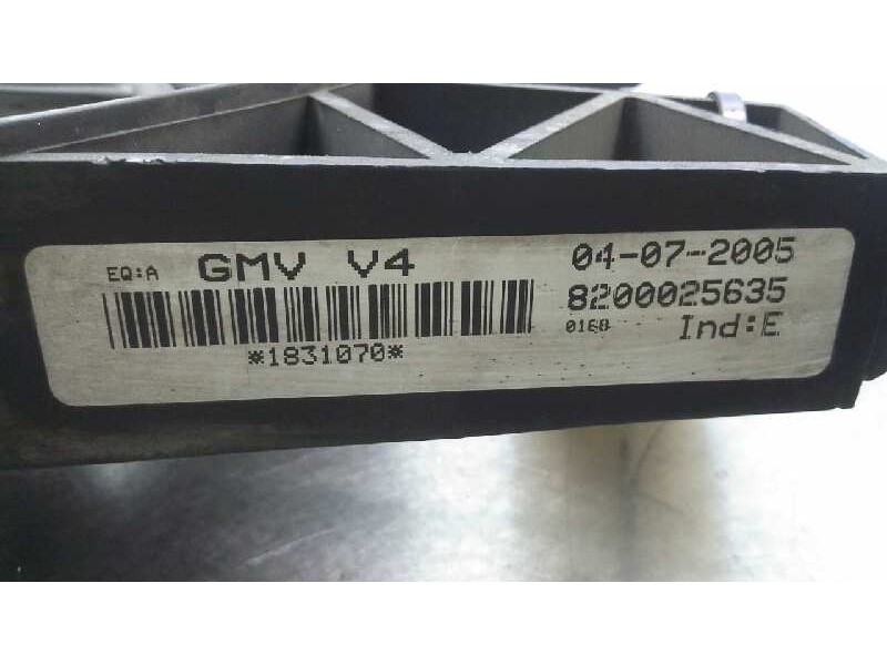 Recambio de electroventilador para renault laguna ii (bg0) 2.0 referencia OEM IAM 82000256335  