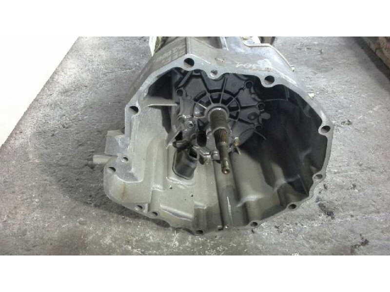 Recambio de caja cambios g para nissan navara pick-up (d40m) 2.5 dci diesel cat referencia OEM IAM 3200010ZG4 NV 116453