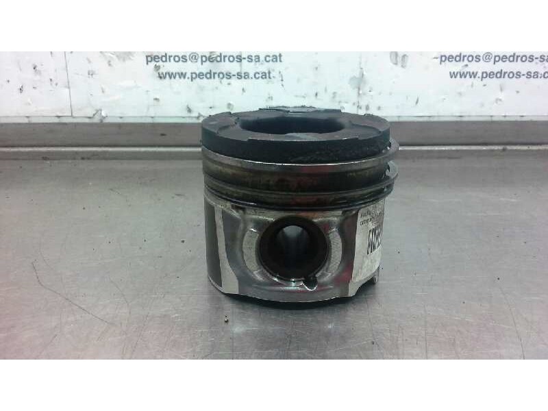 Recambio de piston para citroen xsara picasso 1.6 hdi 90 lx plus referencia OEM IAM   