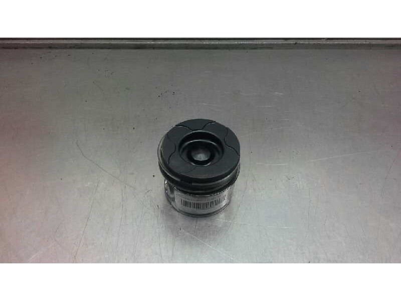 Recambio de piston para citroen xsara picasso 1.6 hdi 90 lx plus referencia OEM IAM   
